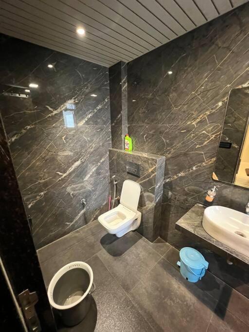 Stayhaven Starmount 4Bhk & Pool 孟买 外观 照片